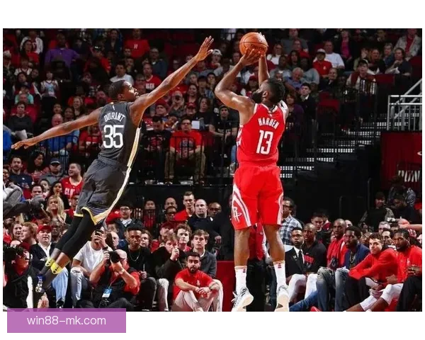 骑士主帅赞扬球队拼搏精神 限制阿德巴约却难挡热火角色球员关键投篮